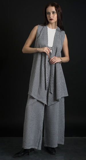 Front tie set of 2 Front tie set of 2