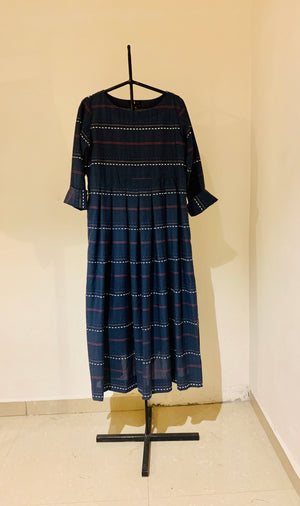 Blue pleat long dress Blue pleat long dress