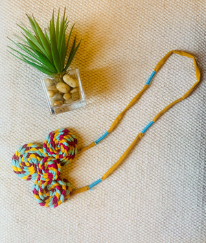 Yellow-blue ring neck piece